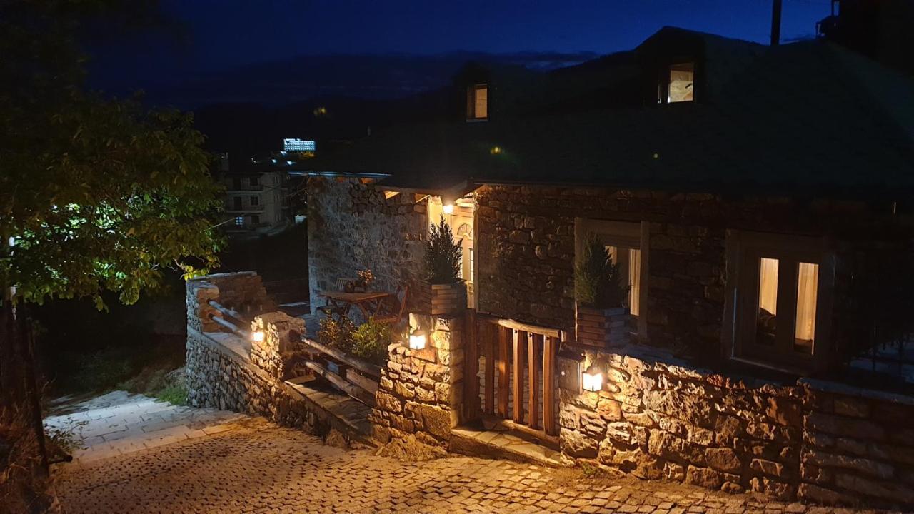 The House In The Cobbled Road Villa Karpenisi Exterior photo